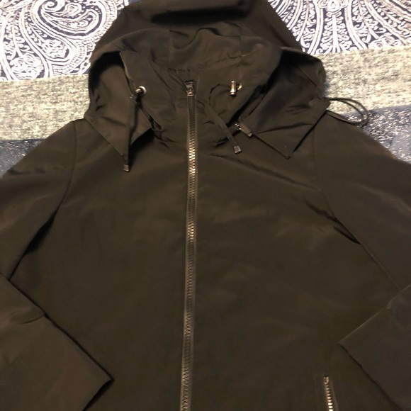 Calvin Klein Black Raincoat Size Small - Picture 3 of 8